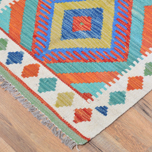 Hand-Woven Reversible Tribal Kilim Handmade Wool Rug (Size 1.10 X 2.11) Cwral-9339