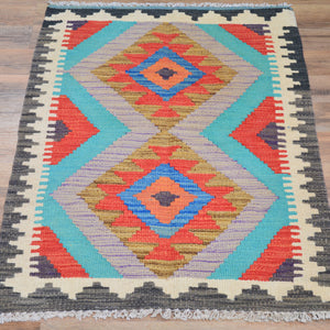 Hand-Woven Reversible Tribal Kilim Handmade Wool Rug (Size 2.0 X 3.1) Cwral-9408