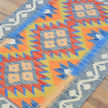 Load image into Gallery viewer, Hand-Woven Southwestern Afghan Kilim Handmade Wool Rug (Size 2.0 X 3.1) Cwral-9432