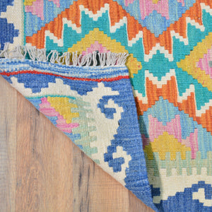 Hand-Woven Southwestern Design Kilim Handmade Wool Rug (Size 1.11 X 2.10) Cwral-9435