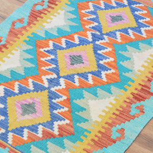 Hand-Woven Southwestern Design Kilim Handmade Wool Rug (Size 2.0 X 2.10) Cwral-9453