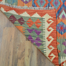 Load image into Gallery viewer, Hand-Woven Southwestern Afghan Kilim Handmade Wool Rug (Size 6.0 X 8.1) Cwral-9462