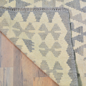 Hand-Woven Flat-weave Geometric Kilim Wool Rug (Size 4.11 X 6.7) Cwral-9585