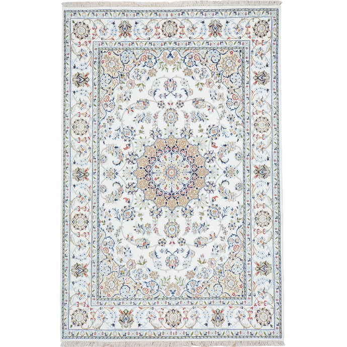 Hand-Knotted Fine Wool and Silk Traditional Nain Design Handmade Rug (Size 4.7 X 6.0) Cwral-9783