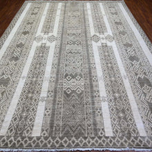 Load image into Gallery viewer, Hand-Knotted Peshawar Wool Southwestern Design Rug (Size 9.1 X 11.8) Cwral-9903