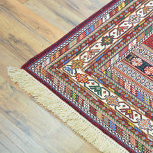 Load image into Gallery viewer, Fine Soumack Weave Tribal Design Handmade Wool Rug (Size 4.11 X 6.9) Cwral-9987