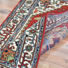 Load image into Gallery viewer, Hand-Knotted Fine Oriental Serapi Heriz Wool Handmade Rug (Size 2.11 X 5.1) Brral-2505
