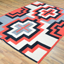 Load image into Gallery viewer, Chain-Stitched Kashmiri Southwestern Wool Rug (Size 4.11 X 6.11) Brrsf-1365