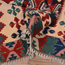 Load image into Gallery viewer, Hand-Woven Turkish Flatweave Reversible Kilim Wool Rug (Size 8.4 X 10.3) Cwrsf-1659