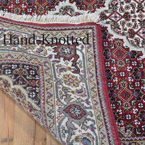 Hand-Knotted Tabriz Design Handmade Wool Rug (Size 4.2X 6.2) Brral-6645