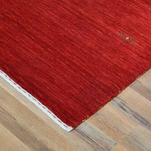 Load image into Gallery viewer, Hand-Loomed Solid Red Modern Gabbeh Wool Rug (Size 4.0 X 6.0) Brral-2418